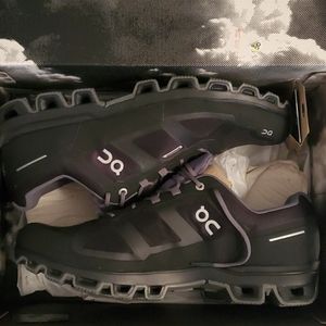 NEW IN BOX On Cloudventure Waterproof Shoes